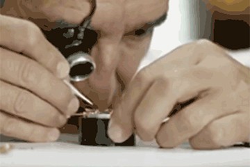 哈尔滨江诗丹顿手表维修服务中心地址